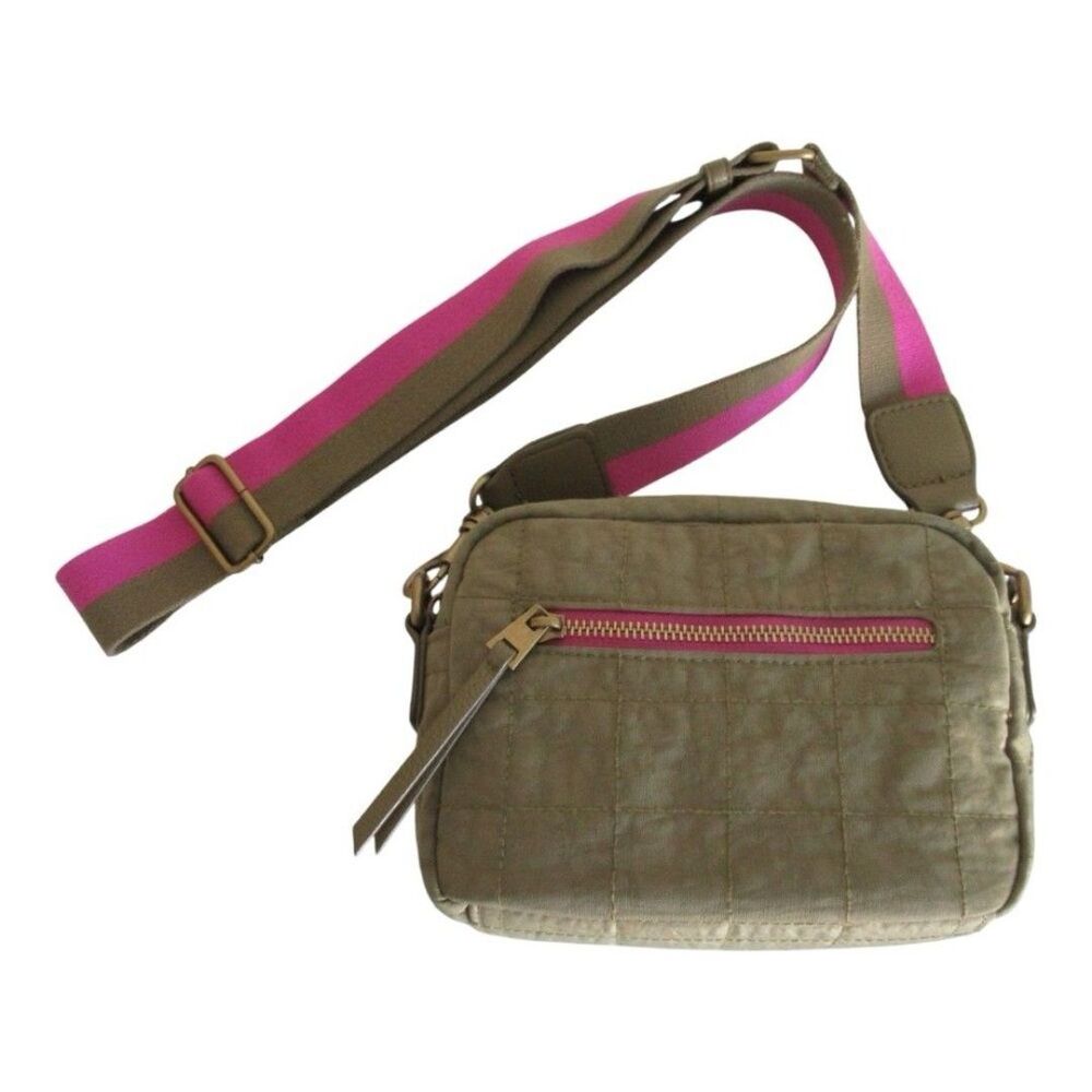 Structured Crossbody Bag from Universal Thread - Picture 5 of 8